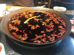 -纸盐河码头火锅(十八梯店)