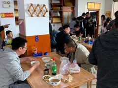 大堂-十二忠手拉面(中华路店)