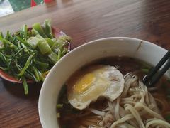 -矮子粉店1985·长沙米粉(湘春路店)