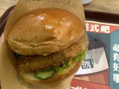 安格斯牛肉芝士汉堡-魏家凉皮(协和店)