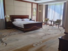 -上海怡沁园度假酒店