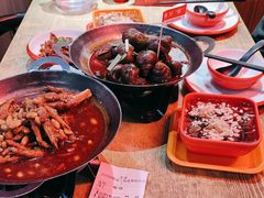 -老闵田螺馆·南昌特色小炒(梦时代店)
