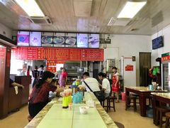大堂-香辉食馆(新兴路店)