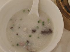 -万山楼海鲜酒家·二十三年老字号