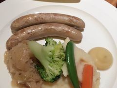 -LENBACH兰巴赫西餐啤酒坊(大连星海广场店)
