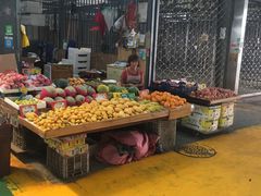 -七宝蔬菜农副产品综合交易市场-停车场