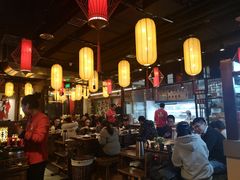 大堂-小龙坎老火锅(北京三里屯店)