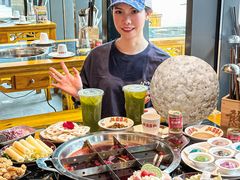 -憨孃孃·重庆老火锅(红山黑金店)