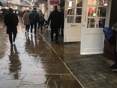 -伦敦比斯特购物村