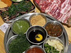 -赞酱川式烤肉(蜀都万达店)
