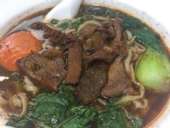 -贯一台湾牛肉面(八一七中路店)