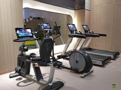 -英派斯健身旗舰店(海信国际中心馆)
