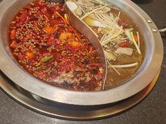 -沸炉重庆老火锅(军事博物馆店)