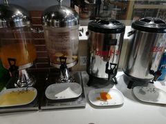 -百荷园蔬食自助餐厅(德辉广场店)