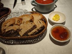 -俄士厨房(环球港店)