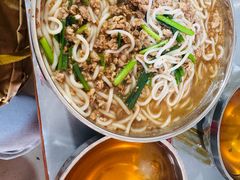 小碗瘦肉-正宗杨记普洱酸醋米线(总店)