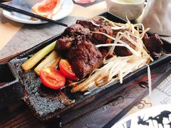 -穹六人间 people 6(岳阳路店)
