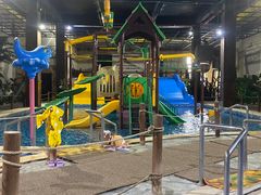 -泉城欧乐堡戏水湾艺术养生温泉