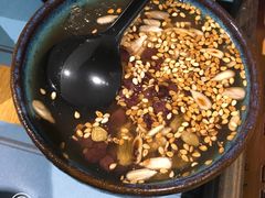 -八月美食小馆(银泰城总店)
