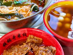 -铁锅哥米线