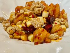 宫保桃仁虾球-又一福烤鸭·北京菜(东四店)