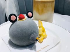 -Fridi Patisserie Cafe