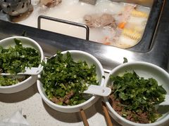 -海底捞火锅鲜切牛肉主题店(长寿路店)