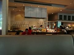 -昆山琶拉帝诗酒店·河畔咖啡厅Riverside Cafe