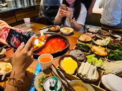 -赵美丽·重庆社区火锅·直营店(火车东站·中豪国际店)