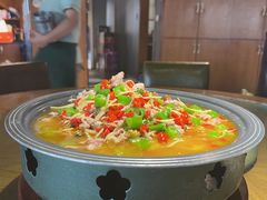 招牌好吃兔-盐帮食坊•小河帮川菜(四川师大店)