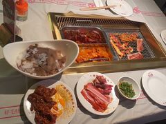 -芝小官毛肚火锅海鲜自助(淮安清江浦区新亚店)