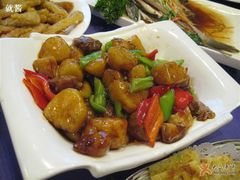 筋头巴脑红烧日本小土豆-吴记酱骨炖菜馆(西大直街店)