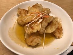 -关东小磨东北菜(上海长风大悦城店)
