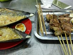 -老胡烧烤(龙茗商务楼店)