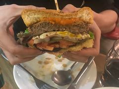 -HIGH FIVE哈福手工汉堡(桂林路店)