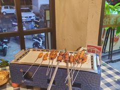 -雪熊哈尔滨烧烤·精酿啤酒·砂锅(中央胜境店)