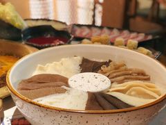 川门毛肚七绝-哥老官重庆美蛙鱼头(日月光店)