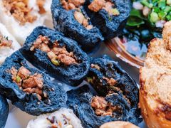 -李与白包子铺(桐梓林店)