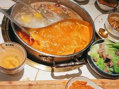 -牛人日志·鲜牛肉骨汤火锅(万科里瑧店)