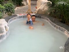 -兴芮温泉度假区