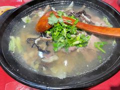 -谢老五跷脚牛肉·非遗传承店