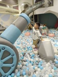 -MINI MARS KIDS CLUB亲子家庭中心(长宁天山店)