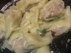 笋肉大馄饨-真真鲜馄饨店(启蒙路店)