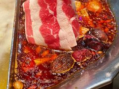 凑凑肥牛-湊湊火锅·茶憩(杭州湖滨银泰in77店)