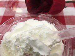 -红宝石·鲜奶小方·海派西点房(南丹店)