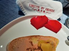 -弦月窗LUNETTE BY AMANDA(复兴路店)