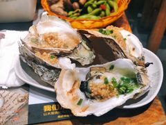 烤湛江生蚝-木屋烧烤(双榆树店)