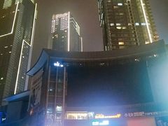 -日月光中心广场