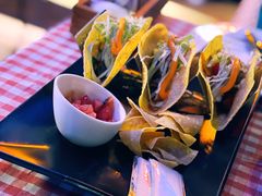 -鲨鱼美式餐厅酒吧Sharky