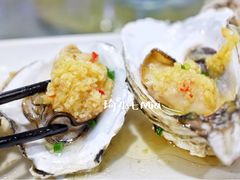 蒜蓉蒸生蚝-四川小胡子海鲜(丁村万人海鲜广场店)